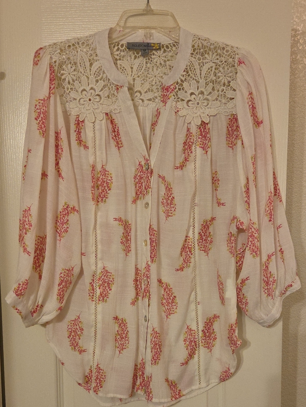 Womens Blouse with Pink Floral Print and Lace Yoke Size Medium